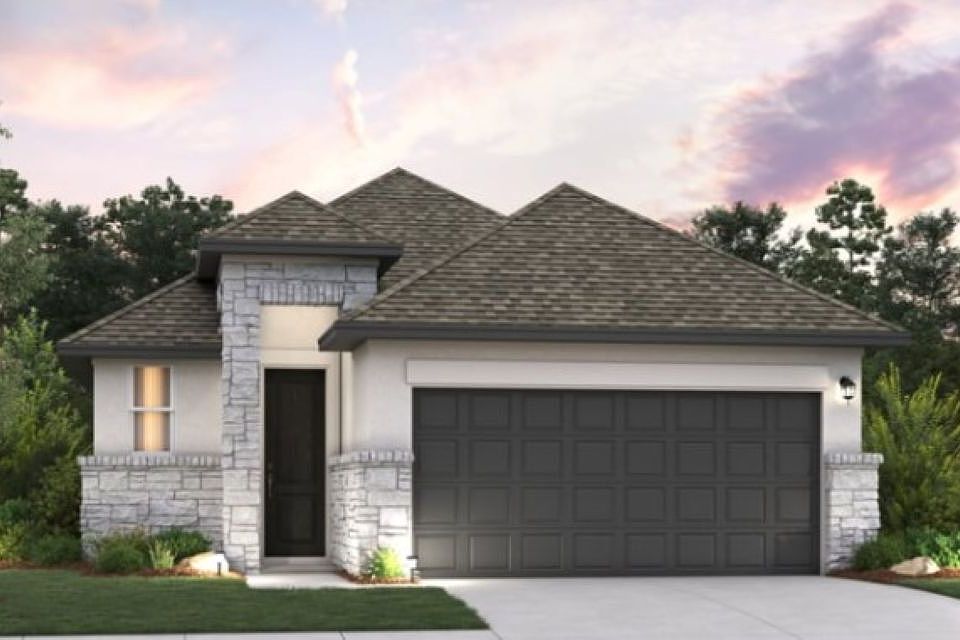 1st image of 818 Fusion Street
