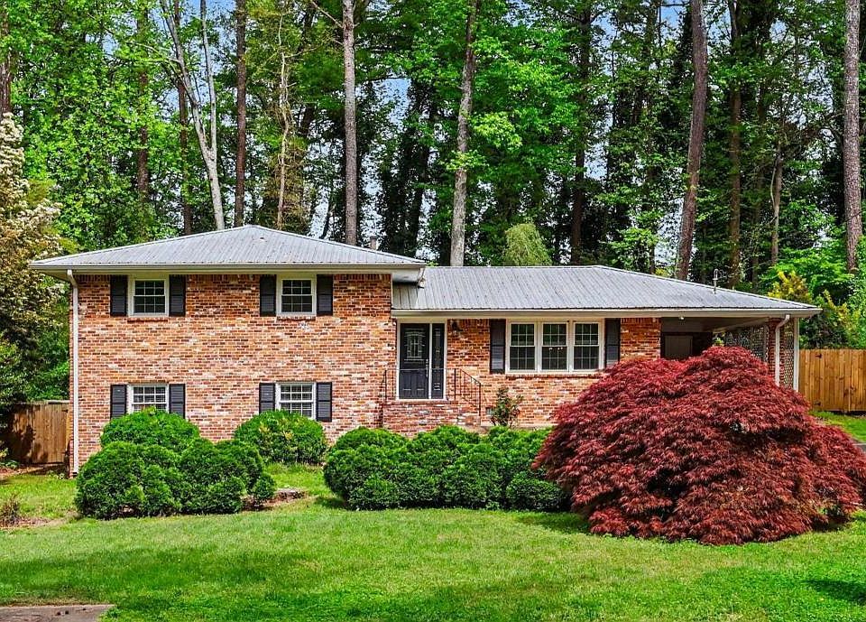 1st image of 1455 Sanden Ferry Dr