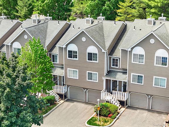2nd image of 198 Eagle Ridge Way