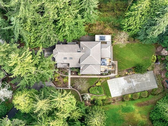 2nd image of 20019 59th Avenue SE