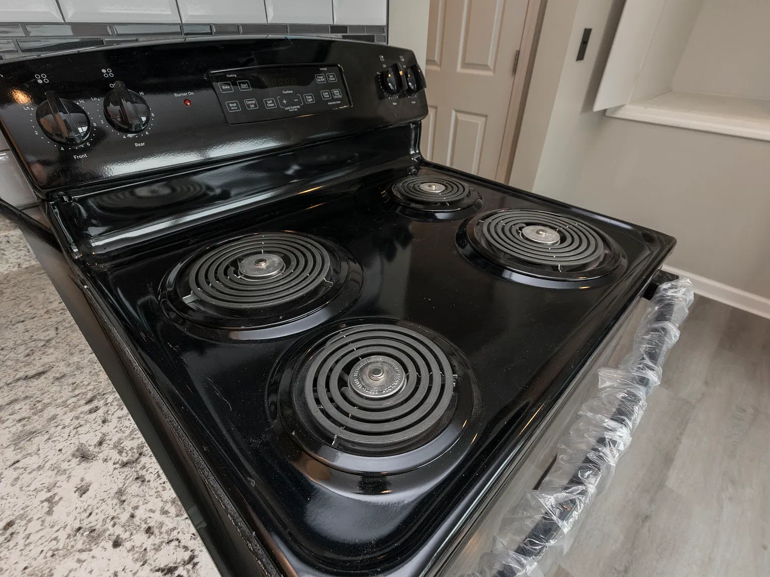 1413 Nightingale Rd — Photo 3