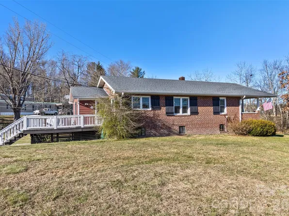 522 Calvert Rd, Brevard, NC 28712