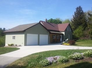 4405 Moody Ln, Two Rivers, WI 54241