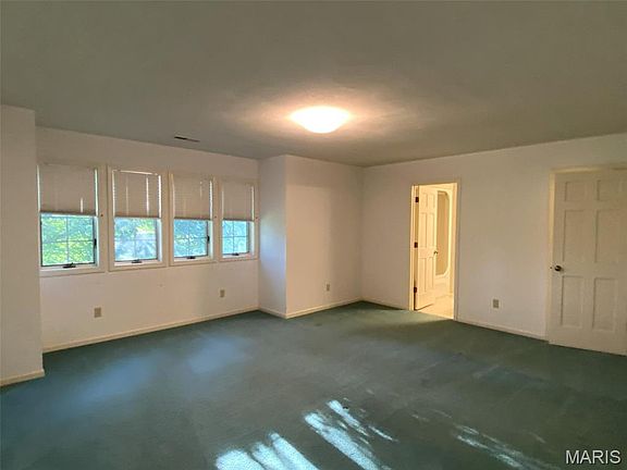 5th image of 116 Red Fox Rd