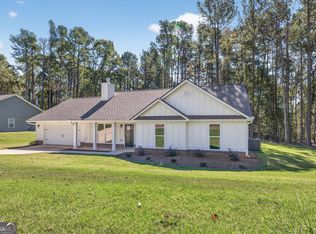 408 Seashell Ct #14, Statham, GA 30666