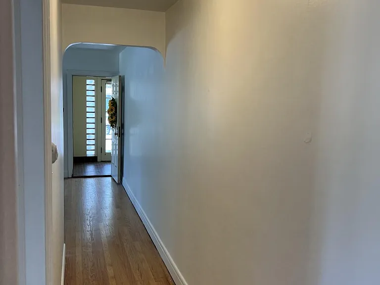 845 New Scotland Ave #3 — Photo 6