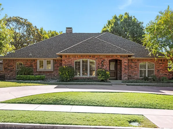 715 Hawk Ln, Coppell, TX 75019