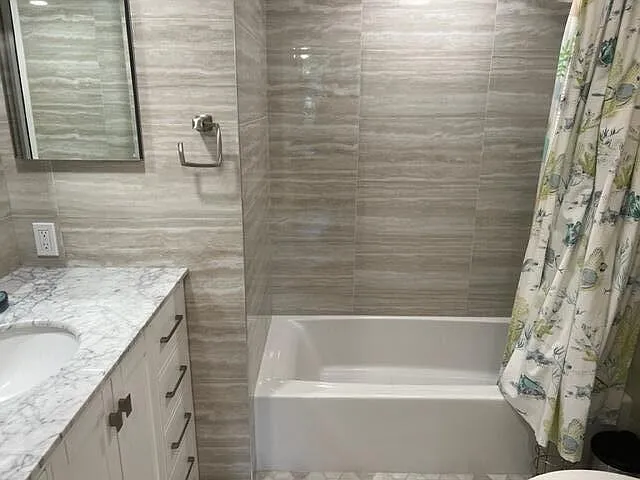 160 Yacht Club Way #206 — Photo 18