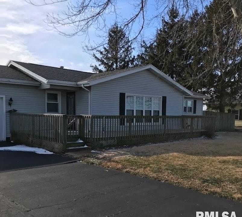 2nd image of 16713 Newmansville Ave