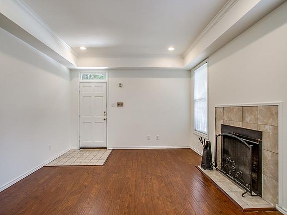 3rd image of 4501 Glenwick Ln APT E