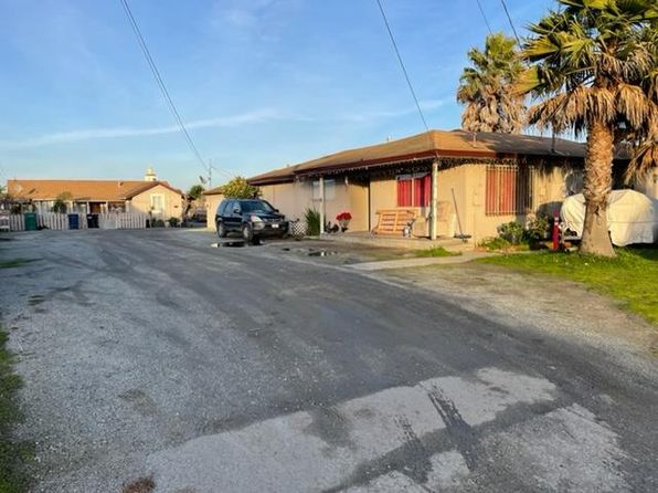 Salinas CA Duplex & Triplex Homes For Sale - 5 Homes | Zillow