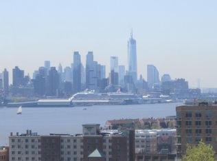 300 Gorge Road #74, Cliffside Park, NJ 07010