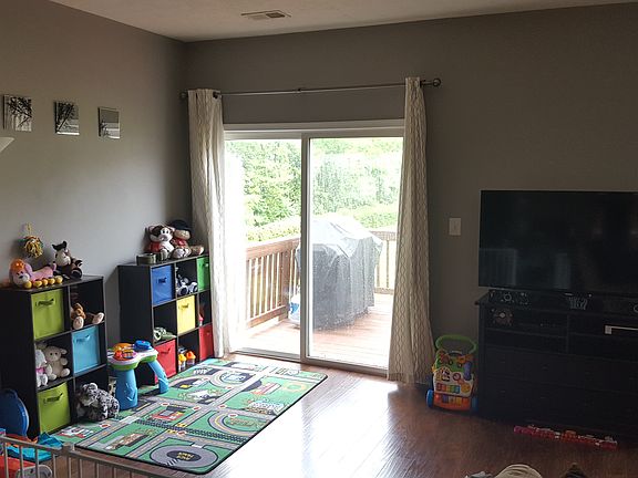 4th image of 108 Heather Stone Way