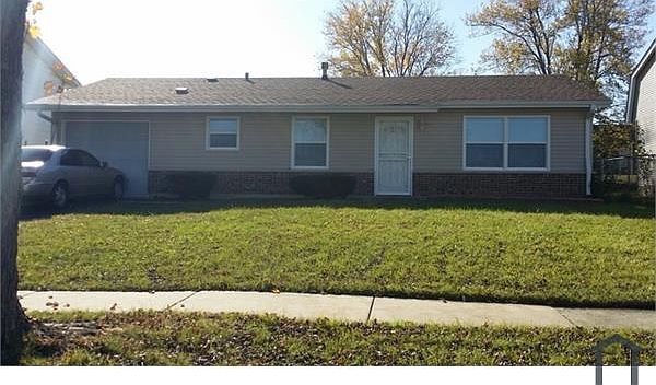1st image of 3521 School Dr