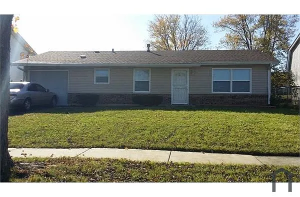 3521 School Dr photo 1