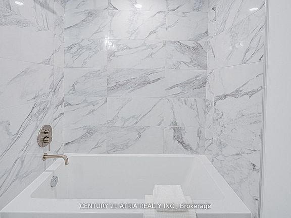5th image of 1100 Sheppard Ave W #217