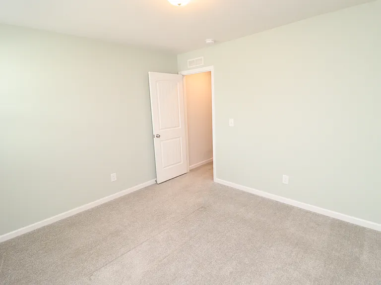 755 Amarra Dr — Photo 40