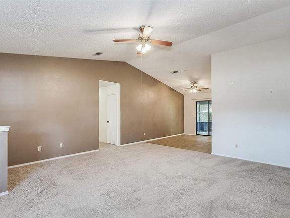 5th image of 4728 Kitty Hawk Cir