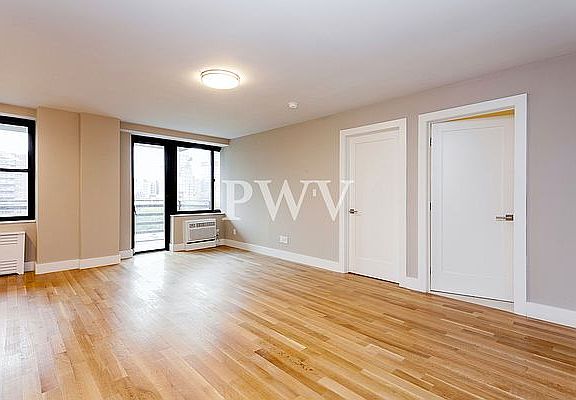 3rd image of 792 Columbus Ave APT 8G