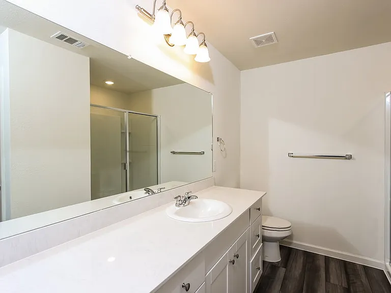 1818 Sandlin Dr — Photo 14
