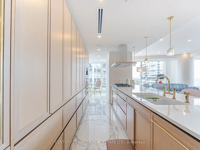 180 University Ave #2705 — Photo 13
