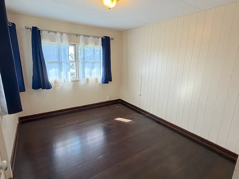 40 Ikea Pl — Photo 7