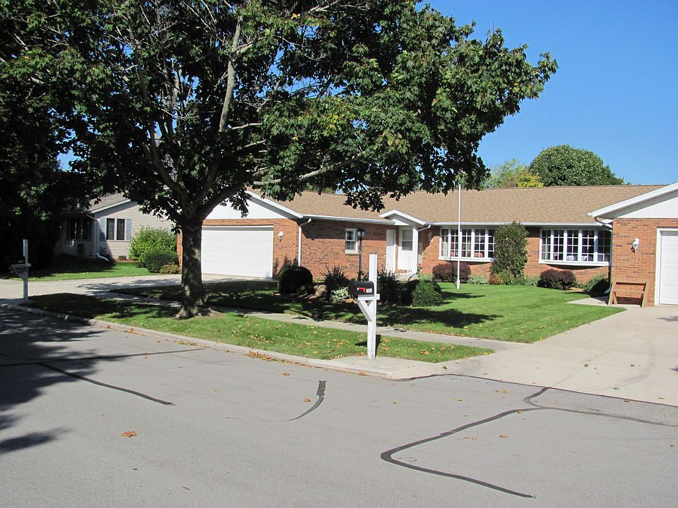1st image of 2302 Camelot Blvd