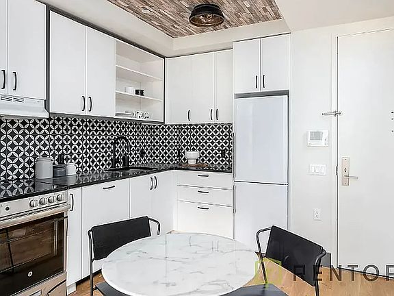 3rd image of 340 Evergreen Ave #110