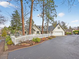 1000 Paradise Ln, Ashland, OR 97520