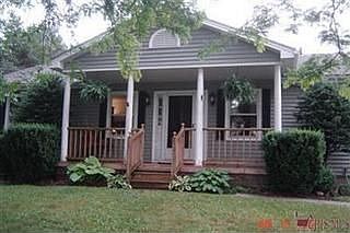 1st image of 876 S Lindley Ave