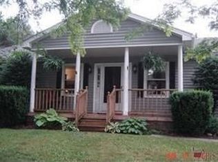 876 S Lindley Ave, Cuyahoga Falls, OH 44223