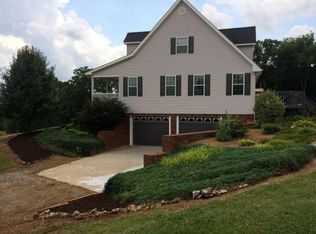 1360 Old Kentucky Rd S, Greeneville, TN 37743