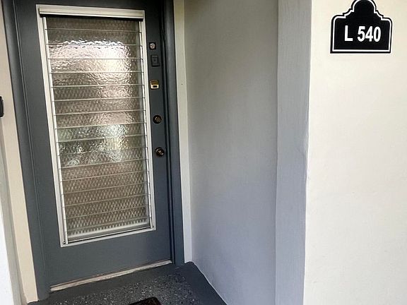 3rd image of 540 Piedmont L