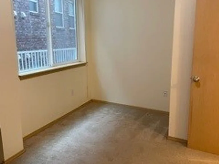 Stillwater Apartments — Photo 11