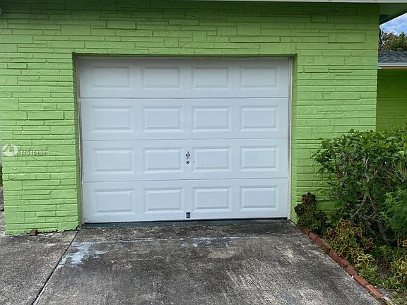 3rd image of 6490 SW 10th St