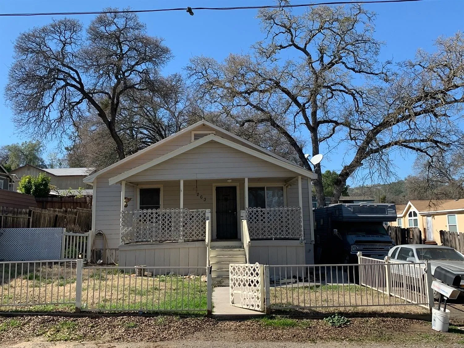 267 Sequoia Ave photo 1