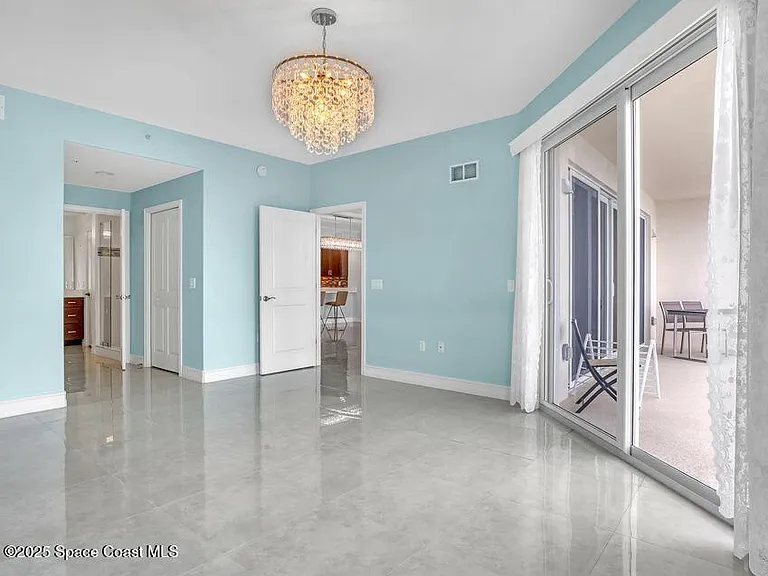 1435 S Harbor City Blvd #703 — Photo 25