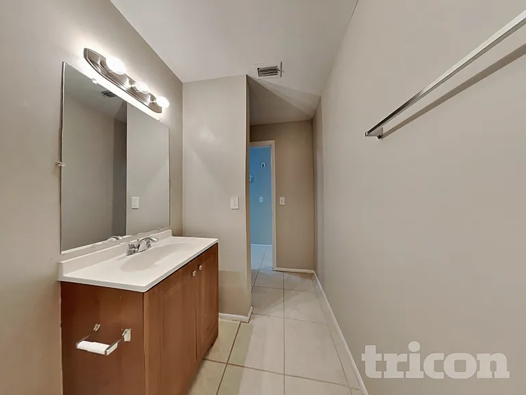 1726 Saint Croix Dr — Photo 13