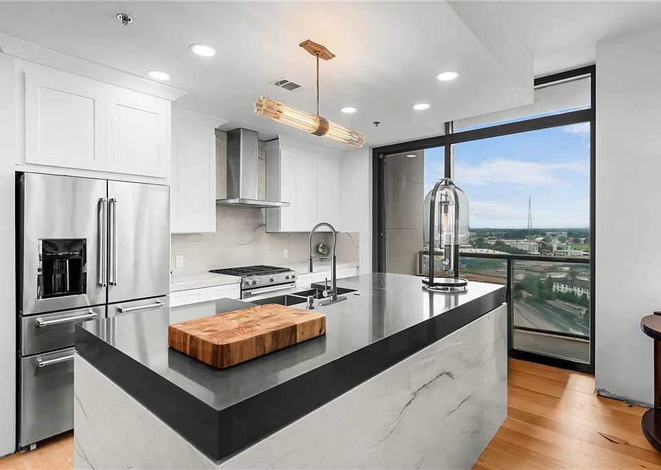 1st image of 270 17th St NW Unit 2012