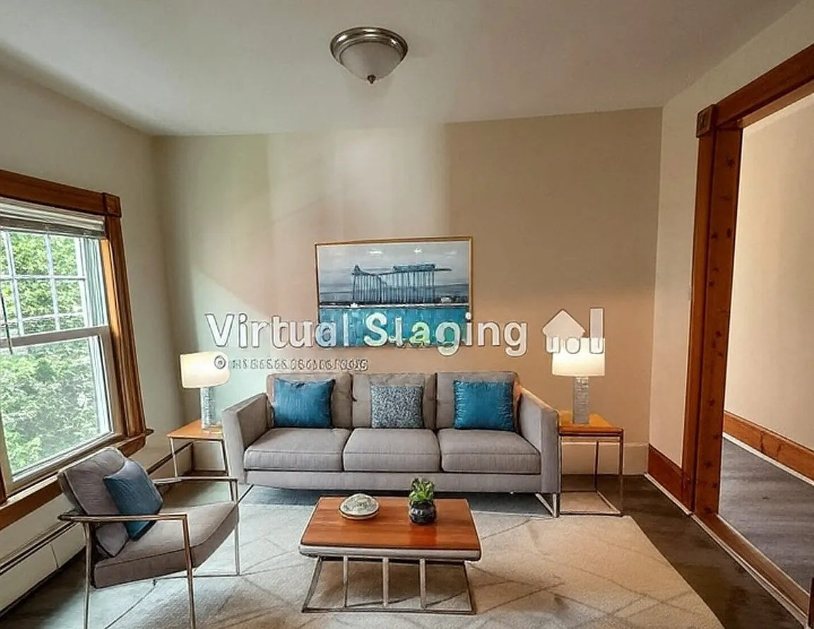 Building Photo - 1011 Massachusetts Ave #3
