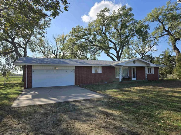 1350 Avenue W, Sterling, KS 67579