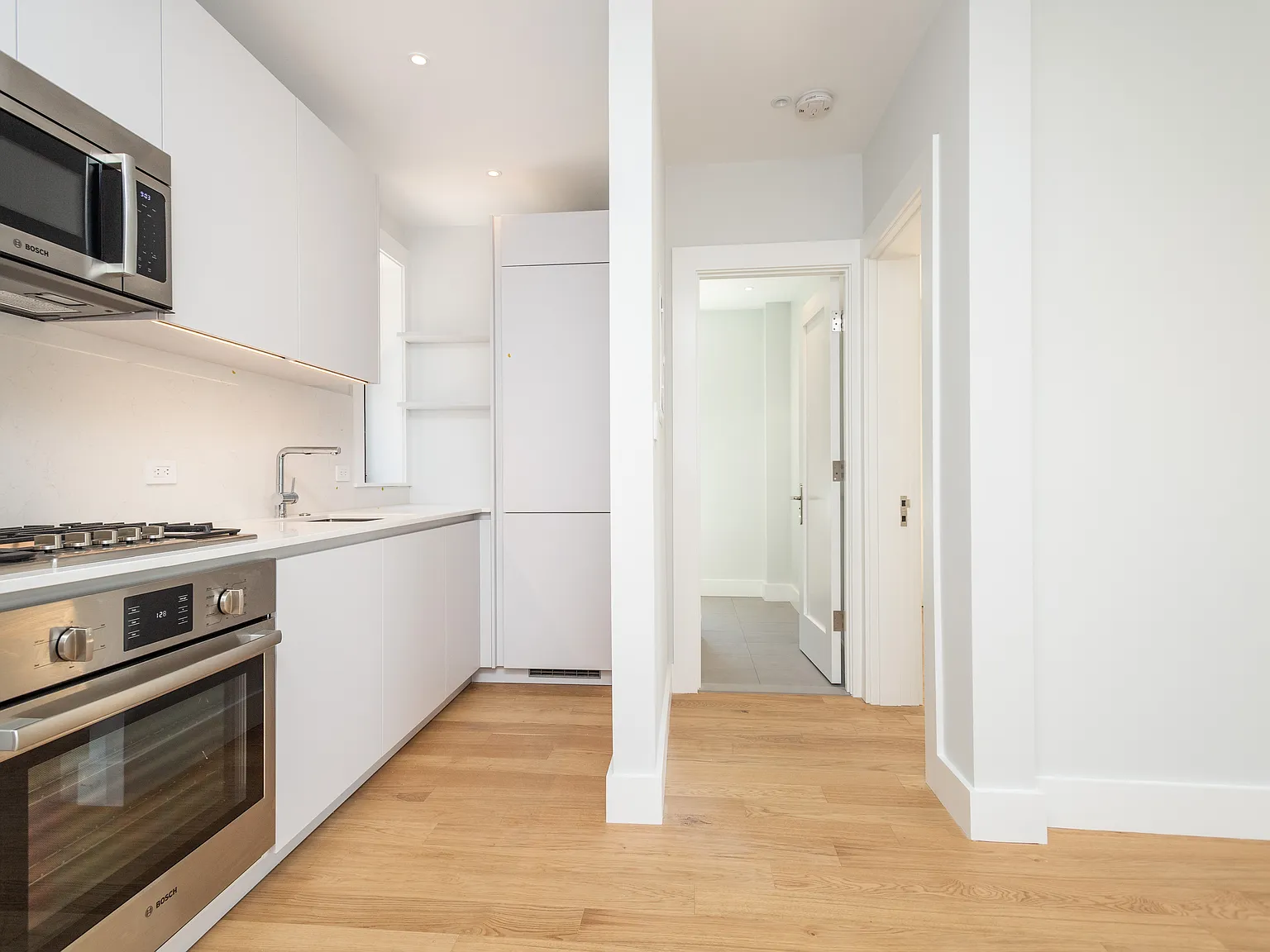1 bed, 1.0 bath, 505 sqft, $2,625 — Photo 2