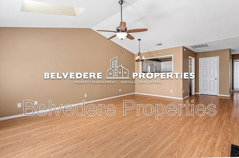 4406 Single Tree Ln — Photo 10
