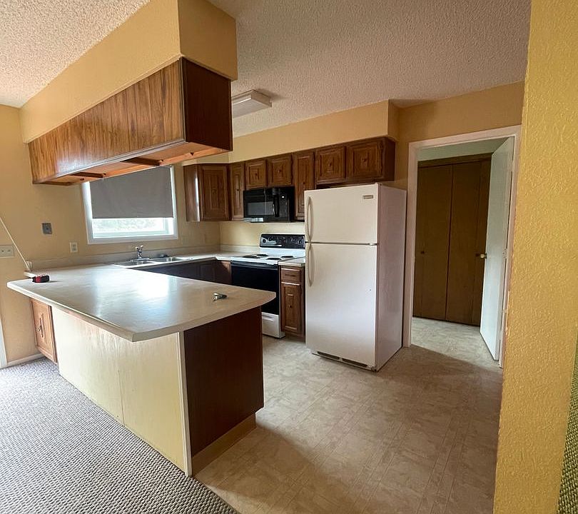 1st image of 1326-1328 Babcock Blvd