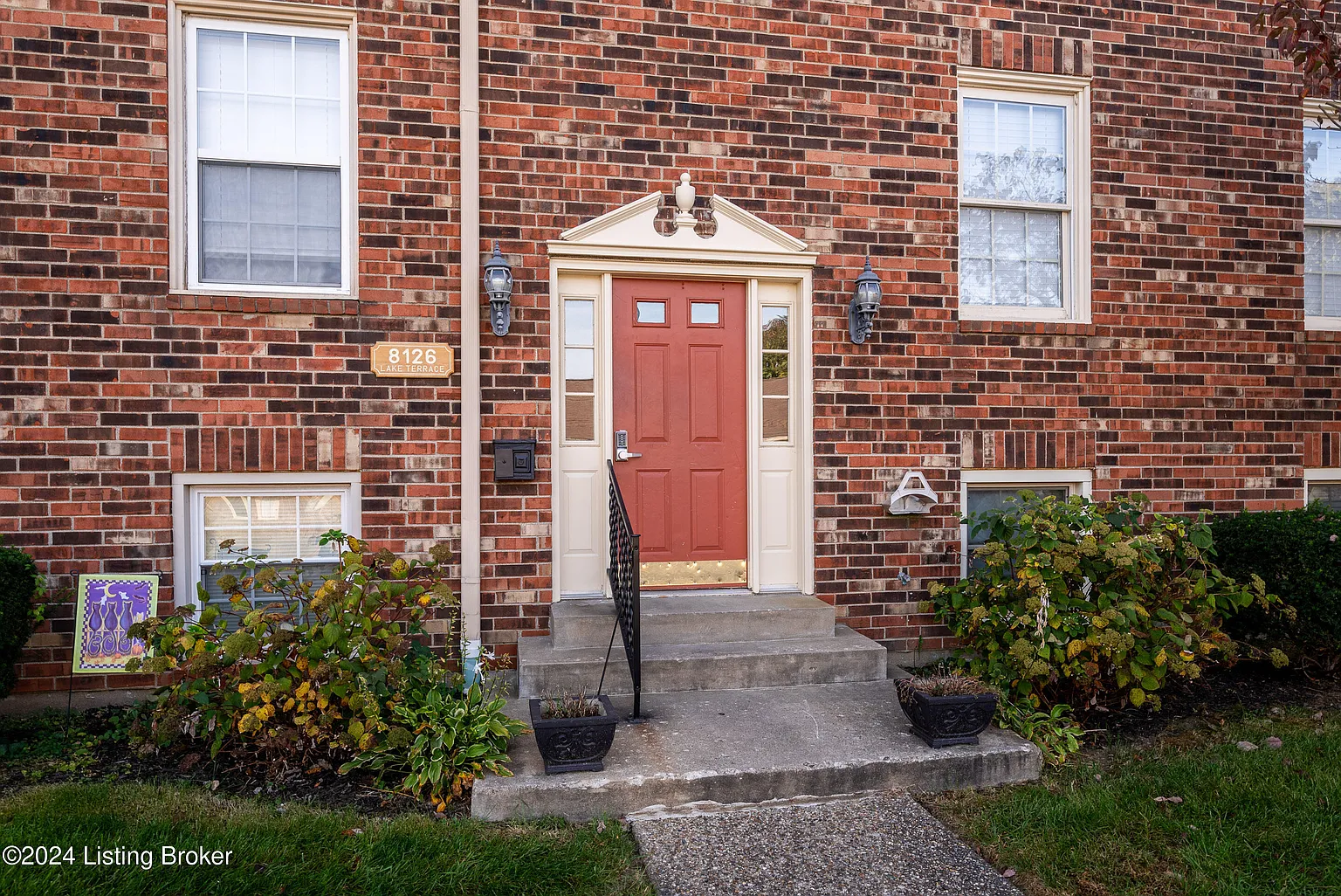 8126 Lake Ter APT G3 photo 1