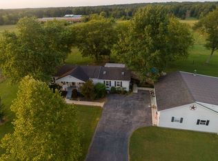 2910 Sims Rd, Shelbyville, TN 37160