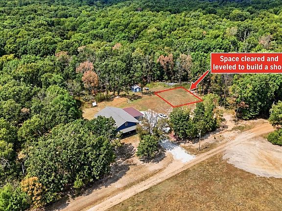 4th image of 1643 Fiddlers Ridge Rd