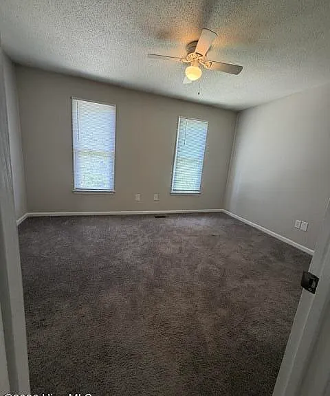 209 Beech St — Photo 7