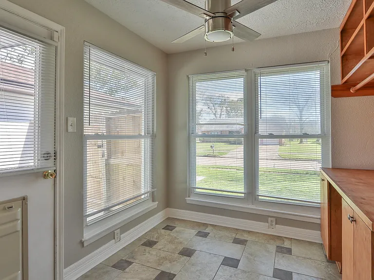 509 Belmont Dr — Photo 33