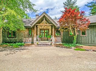 407 Barclay Farm Rd, Brevard, NC 28712